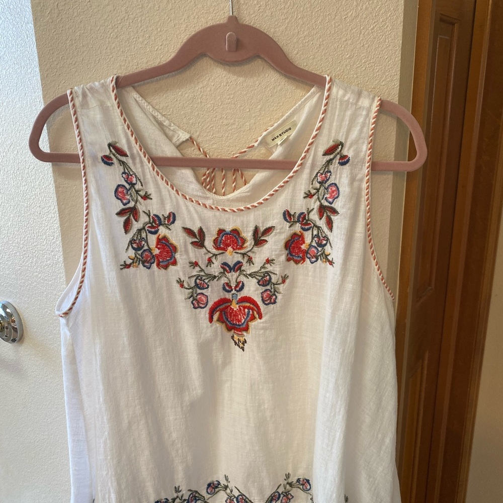 Embroidered White Sleeveless Boho Top